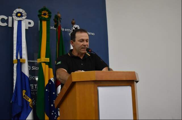 Tarcísio Brescovit