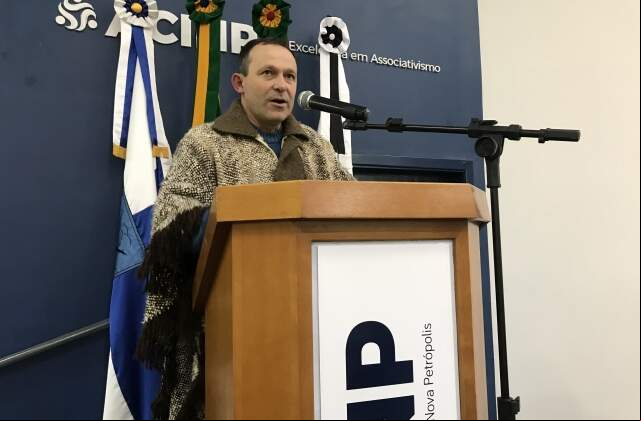 Tarcísio Brescovit
